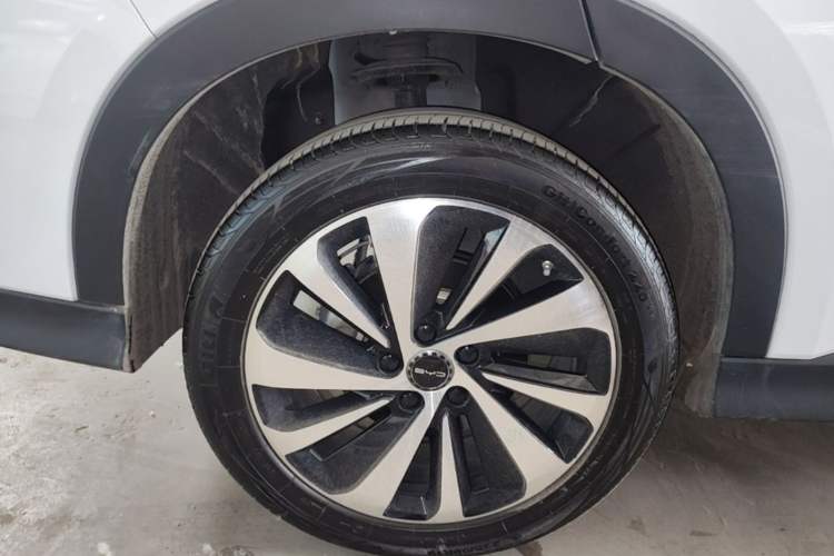 Used BYD Song PLUS New Energy 2024 Honor Edition EV 520km Premium Model Exterior 5