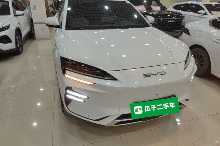 Used BYD Song PLUS New Energy 2024 Honor Edition EV 520km Premium Model Front Right 45 Deg