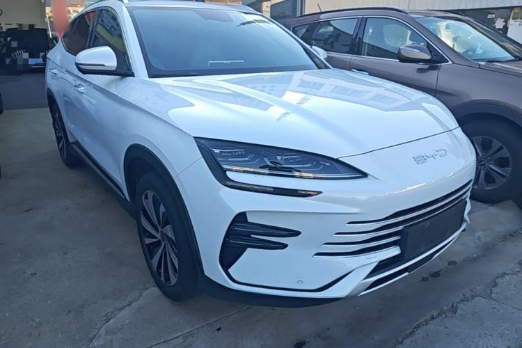 Used BYD Song PLUS New Energy 2024 HONOR Edition DM-i 110km Flagship Model Front Right 45 Deg
