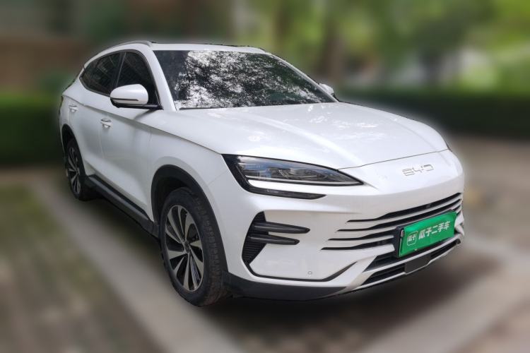 Used BYD Song PLUS New Energy 2024 HONOR Edition DM-i 110km Flagship PLUS Front Right 45 Deg