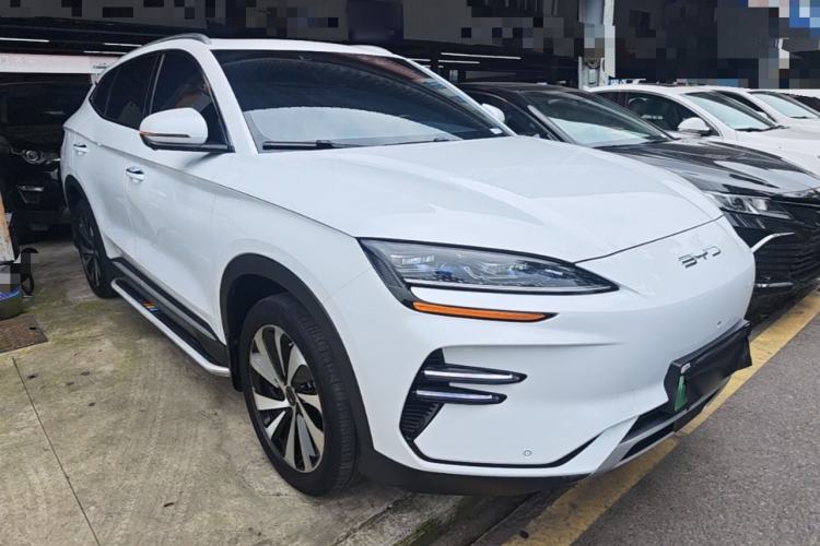 Used BYD Song PLUS New Energy 2024 Honor Edition EV 520km Premium Model Front Right 45 Deg