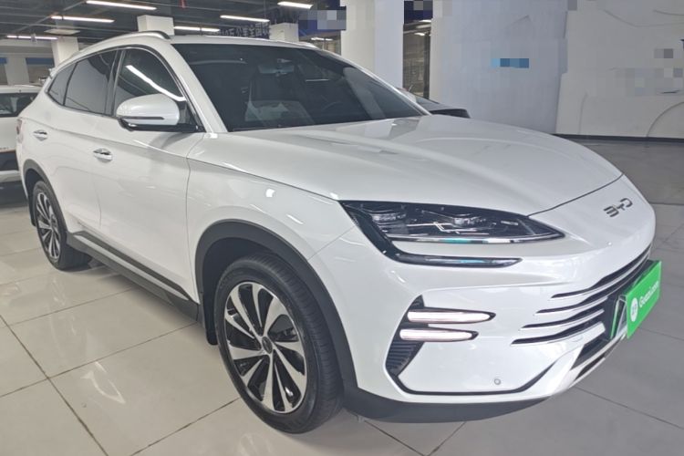 Used BYD Song PLUS New Energy 2024 HONOR Edition DM-i 110km Flagship Model Front Right 45 Deg