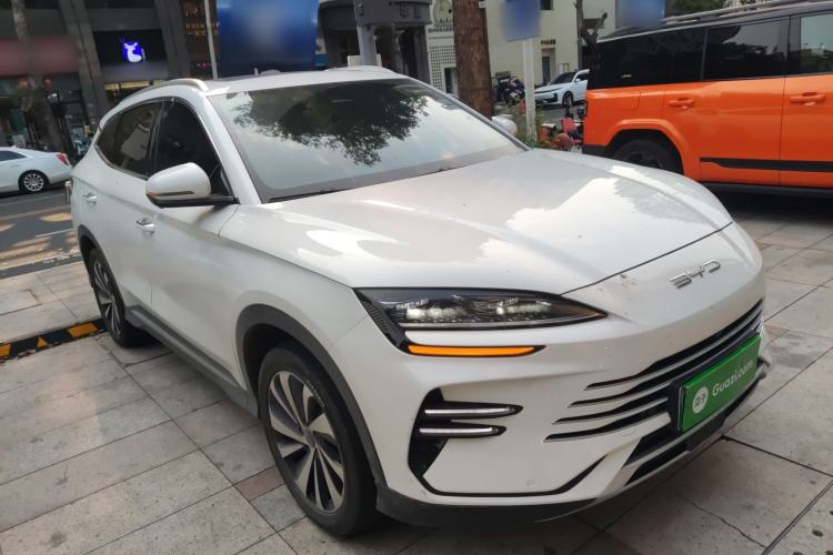 Used BYD Song PLUS New Energy 2024 HONOR Edition DM-i 150km Flagship PLUS Front Right 45 Deg
