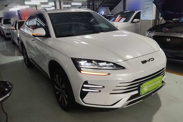 Used BYD Song PLUS New Energy 2024 HONOR Edition DM-i 110km Flagship Model Front Right 45 Deg
