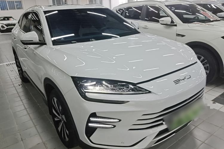 Used BYD Song PLUS New Energy 2024 HONOR Edition DM-i 110km Flagship PLUS Front Right 45 Deg