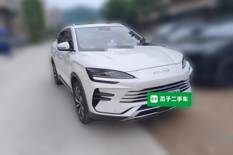 Used BYD Song PLUS New Energy 2024 HONOR Edition DM-i 71km Luxury Model Front Right 45 Deg