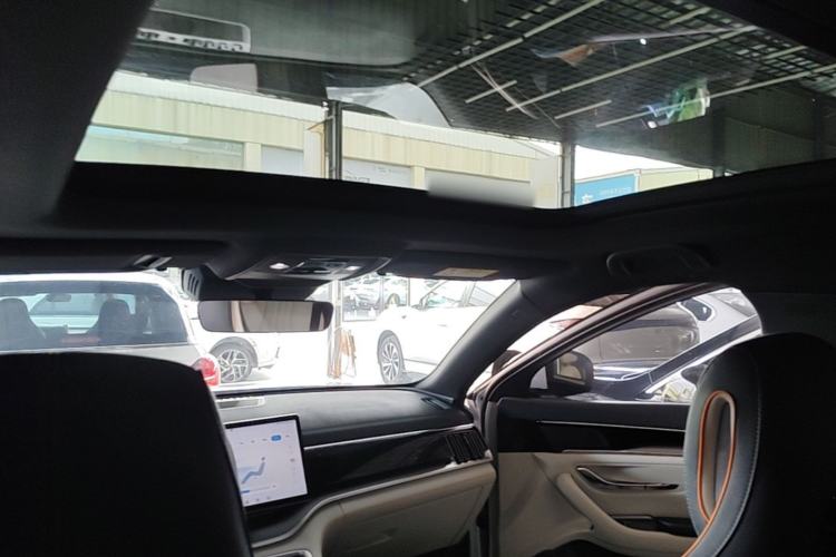 Used BYD Song PLUS New Energy 2024 Honor Edition EV 520km Luxury Model Headliner