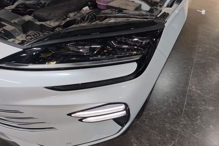 Used BYD Song PLUS New Energy 2024 HONOR Edition DM-i 110km Flagship PLUS Left Front Headlight