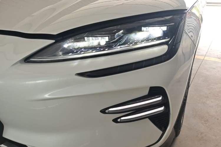 Used BYD Song PLUS New Energy 2024 Honor Edition EV 520km Premium Model Left Front Headlight