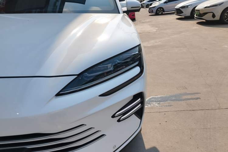 Used BYD Song PLUS New Energy 2024 HONOR Edition DM-i 150km Flagship PLUS Left Front Headlight