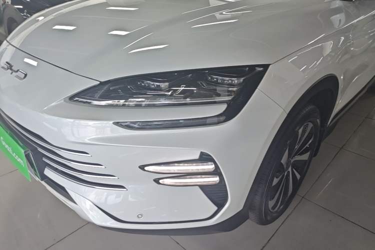 Used BYD Song PLUS New Energy 2024 HONOR Edition DM-i 110km Flagship Model Left Front Headlight