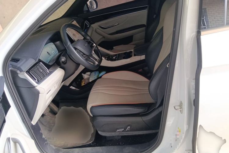 Used BYD Song PLUS New Energy 2024 HONOR Edition DM-i 110km Flagship PLUS Left Front Seat