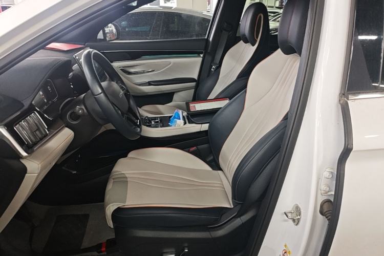 Used BYD Song PLUS New Energy 2024 Honor Edition EV 520km Premium Model Left Front Seat