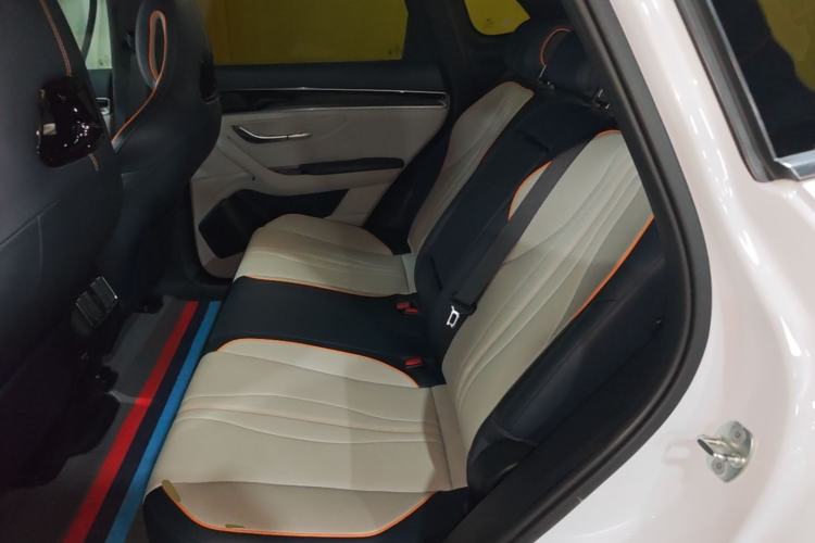 Used BYD Song PLUS New Energy 2024 HONOR Edition DM-i 110km Flagship PLUS Left Rear Seat