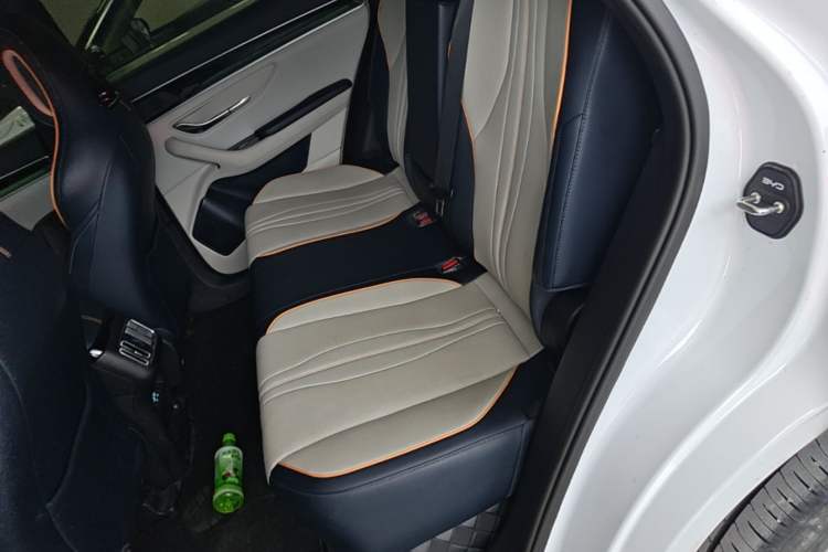 Used BYD Song PLUS New Energy 2024 HONOR Edition DM-i 110km Flagship PLUS Left Rear Seat