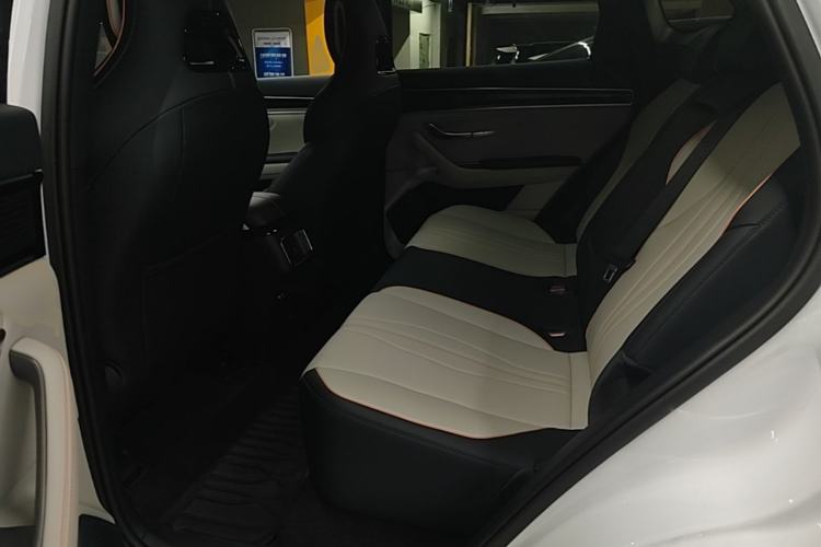 Used BYD Song PLUS New Energy 2024 Honor Edition EV 520km Luxury Model Left Rear Seat