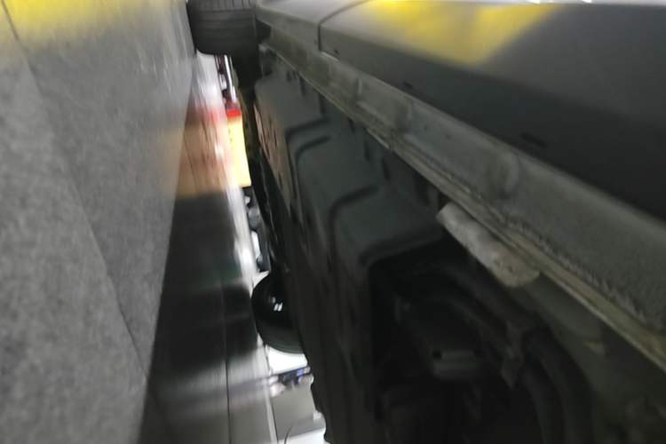 Used BYD Song PLUS New Energy 2024 HONOR Edition DM-i 110km Flagship PLUS Left Side Sill