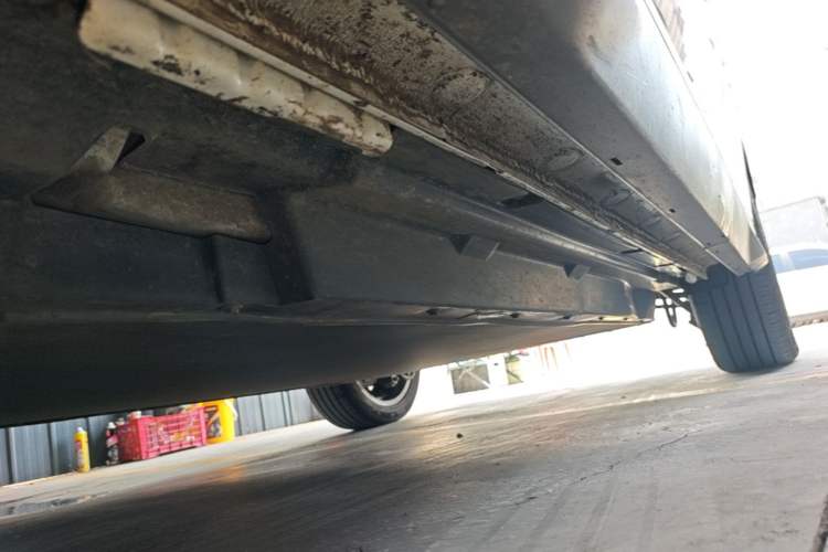 Used BYD Song PLUS New Energy 2024 Honor Edition EV 520km Premium Model Left Side Sill