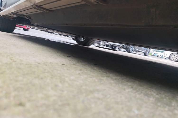 Used BYD Song PLUS New Energy 2024 Honor Edition EV 520km Premium Model Left Side Sill