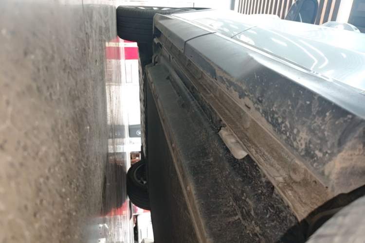 Used BYD Song PLUS New Energy 2024 Honor Edition EV 520km Premium Model Left Side Sill