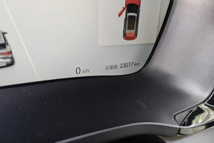 Used BYD Song PLUS New Energy 2024 Honor Edition EV 520km Luxury Model Odometer Close Up