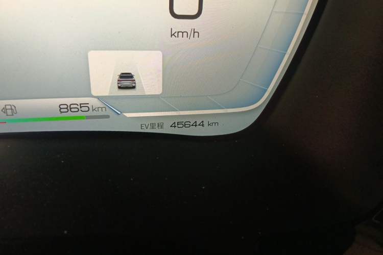 Used BYD Song PLUS New Energy 2024 HONOR Edition DM-i 110km Flagship PLUS Odometer Close Up