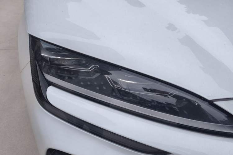 Used BYD Song PLUS New Energy 2024 HONOR Edition DM-i 71km Luxury Model Right Front Headlight