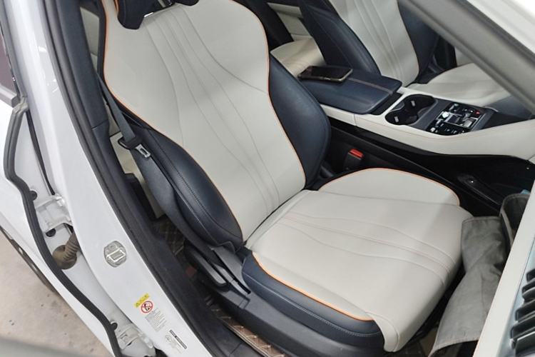 Used BYD Song PLUS New Energy 2024 Honor Edition EV 520km Luxury Model Right Front Seat