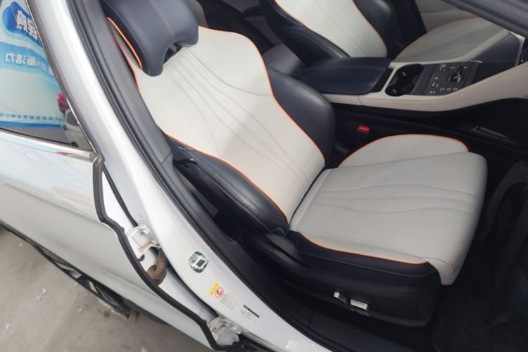 Used BYD Song PLUS New Energy 2024 Honor Edition EV 520km Premium Model Right Front Seat