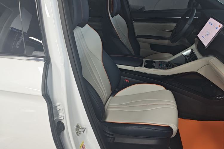 Used BYD Song PLUS New Energy 2024 HONOR Edition DM-i 110km Flagship Model Right Front Seat