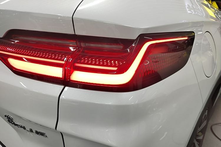 Used BYD Song PLUS New Energy 2024 HONOR Edition DM-i 110km Flagship PLUS Right Rear Taillight