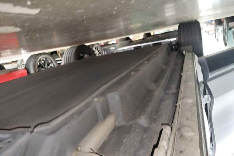 Used BYD Song PLUS New Energy 2024 Honor Edition EV 520km Luxury Model Right Side Sill