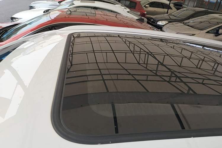 Used BYD Song PLUS New Energy 2024 Honor Edition EV 520km Luxury Model Roof