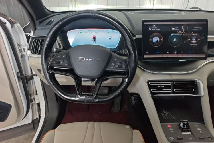 Used BYD Song PLUS New Energy 2024 Honor Edition EV 520km Premium Model Steering Wheel