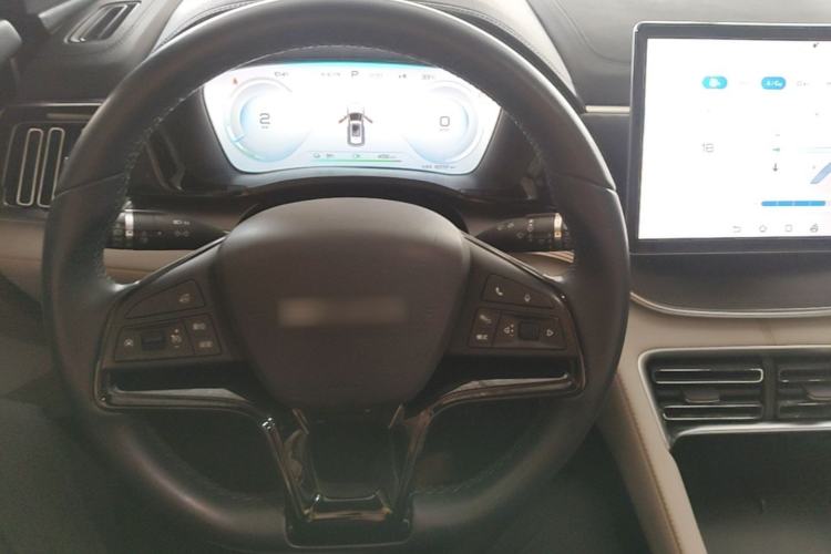 Used BYD Song PLUS New Energy 2024 Honor Edition EV 520km Luxury Model Steering Wheel