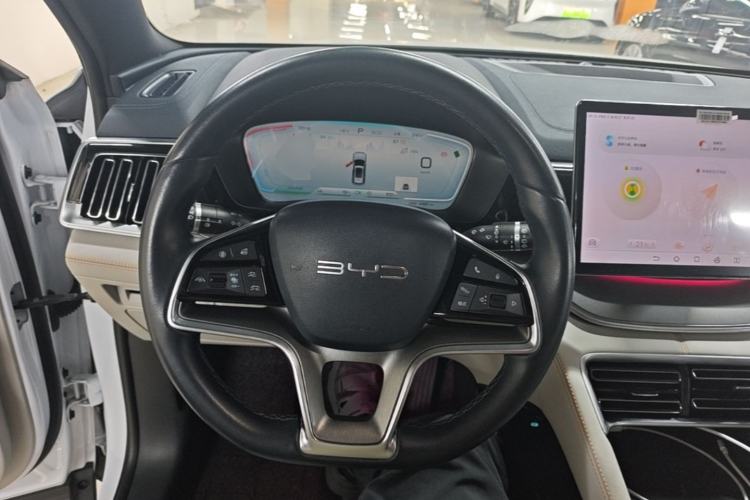 Used BYD Song PLUS New Energy 2024 HONOR Edition DM-i 110km Flagship PLUS Steering Wheel