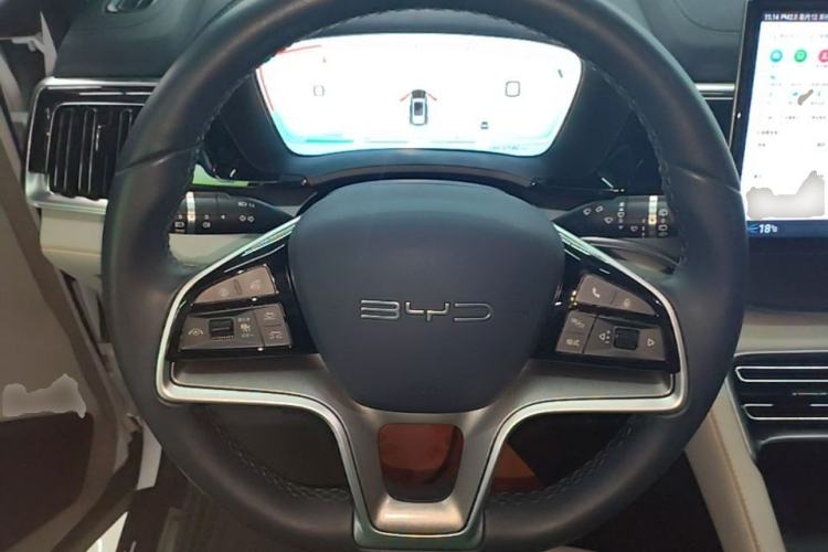 Used BYD Song PLUS New Energy 2024 HONOR Edition DM-i 150km Flagship PLUS Steering Wheel