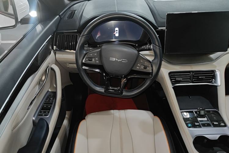 Used BYD Song PLUS New Energy 2024 HONOR Edition DM-i 110km Flagship Model Steering Wheel