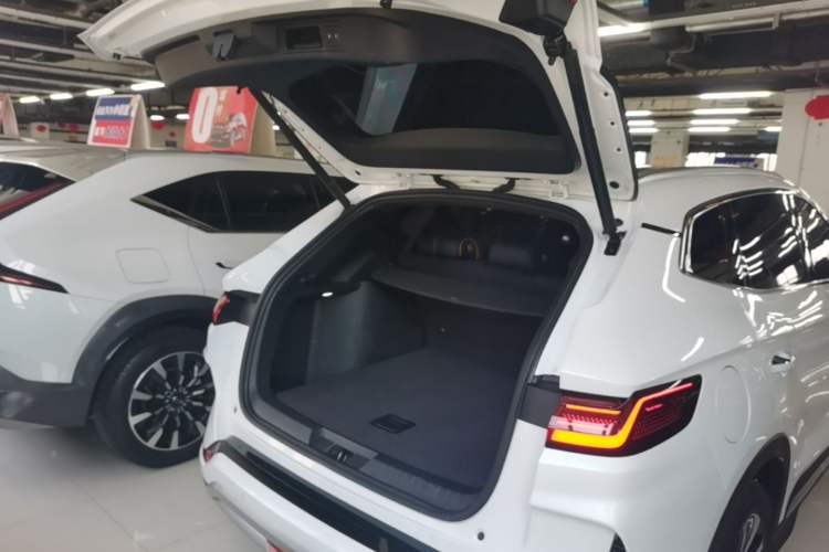 Used BYD Song PLUS New Energy 2024 HONOR Edition DM-i 150km Flagship PLUS Trunk