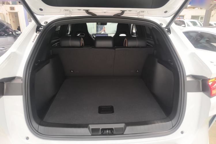Used BYD Song PLUS New Energy 2024 HONOR Edition DM-i 110km Flagship PLUS Trunk