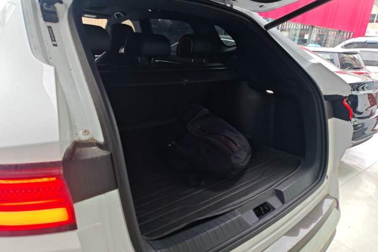 Used BYD Song PLUS New Energy 2024 Honor Edition EV 520km Premium Model Trunk