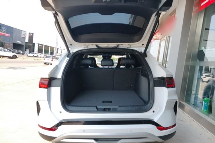 Used BYD Song PLUS New Energy 2024 HONOR Edition DM-i 150km Flagship PLUS Trunk