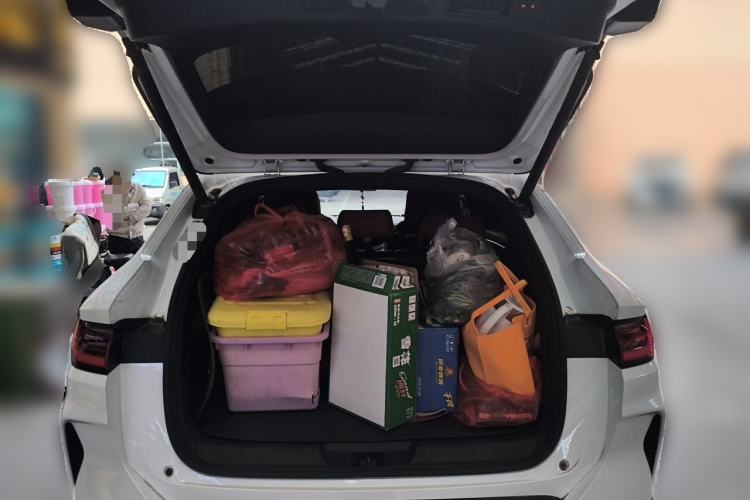 Used BYD Song PLUS New Energy 2024 HONOR Edition DM-i 110km Flagship Model Trunk