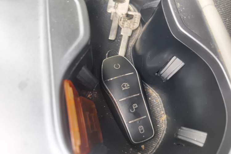 Used BYD Song PLUS New Energy 2024 HONOR Edition DM-i 150km Flagship PLUS Vehicle Key