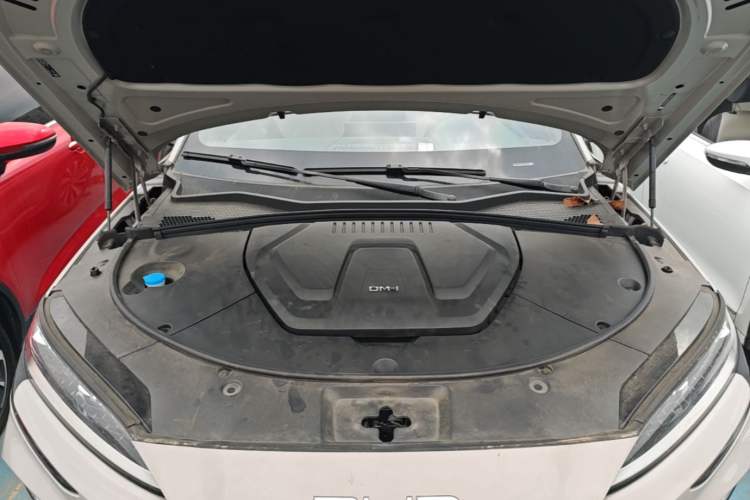 Used BYD Song PLUS New Energy 2024 HONOR Edition DM-i 110km Flagship Model Engine Bay