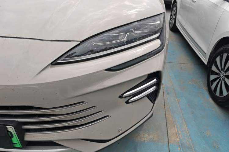 Used BYD Song PLUS New Energy 2024 HONOR Edition DM-i 110km Flagship Model Left Front Headlight