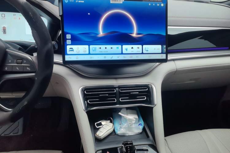 Used BYD Song PLUS New Energy 2025 EV Intelligent Driving Version 520km Premium Model Audio And AC Panel