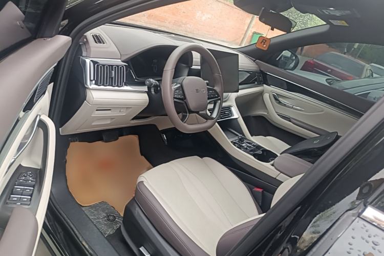 Used BYD Song PLUS New Energy 2025 EV Intelligent Driving Version 520km Premium Model Driver Seat