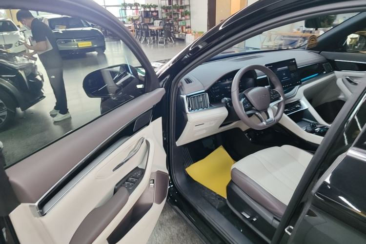 Used BYD Song PLUS New Energy 2025 EV 520km Premium Version Driver Seat