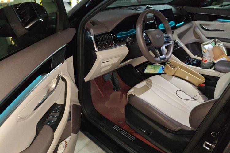 Used BYD Song PLUS New Energy 2025 DM-i 112KM Prestige Model Driver Seat